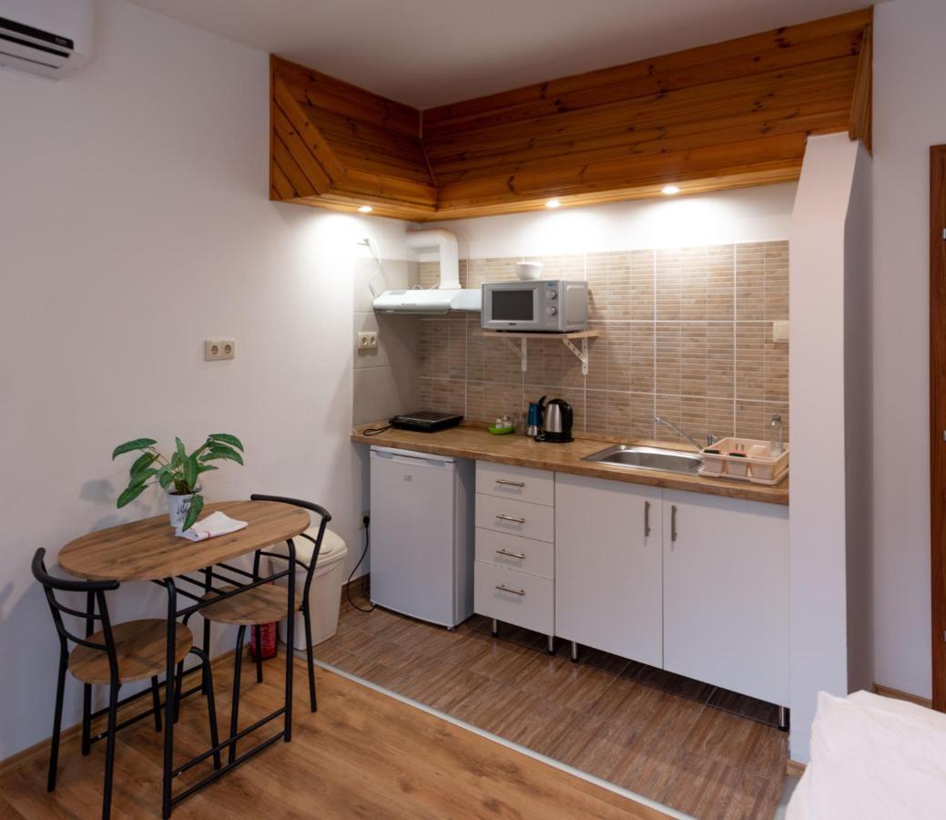 Poroszlay * Debrecen