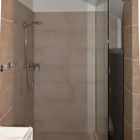 Poroszlay Apartman Debrecen Exterior photo