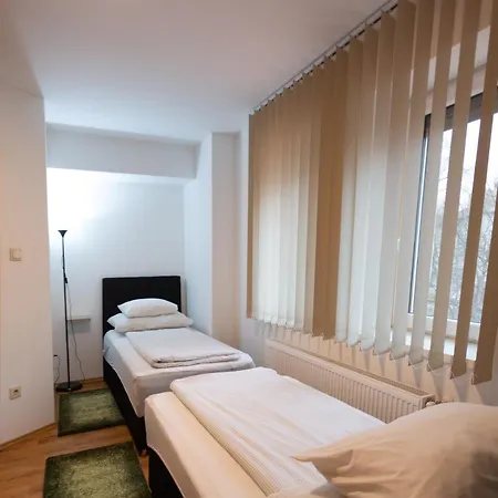 Poroszlay Apartman Debrecen Exterior photo
