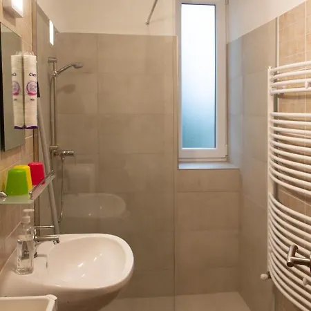 Poroszlay Apartman Debrecen Exterior photo