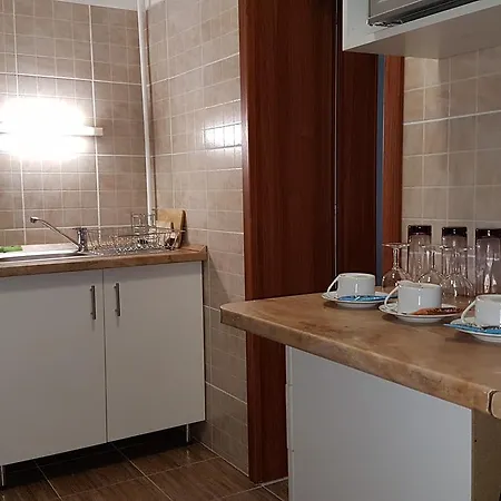Poroszlay Apartman Debrecen Exterior photo